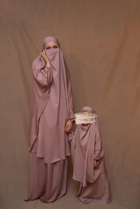 Coraal KIDS prayer gown from "Mommy and me prayer khimar collection" in light pink - ANNAH HARIRI