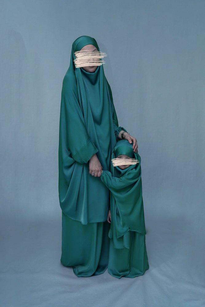 Dark Green Adult prayer gown from "Mommy and Me" Prayer Khimar collection - ANNAH HARIRI